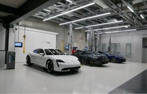 2月中國汽車銷量暴跌與特斯拉FSD策略調(diào)整 行業(yè)寒冬下的用戶焦慮